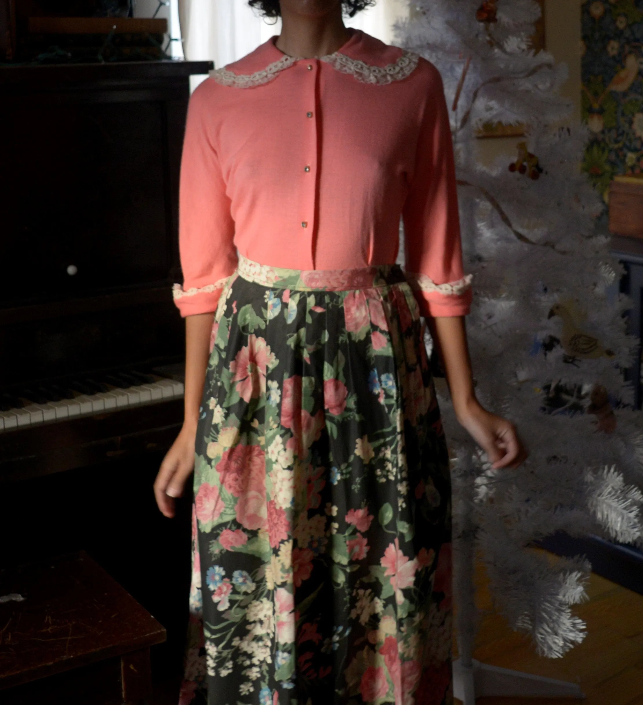1930s pink knit dolman sleeve lace collar blouse // small