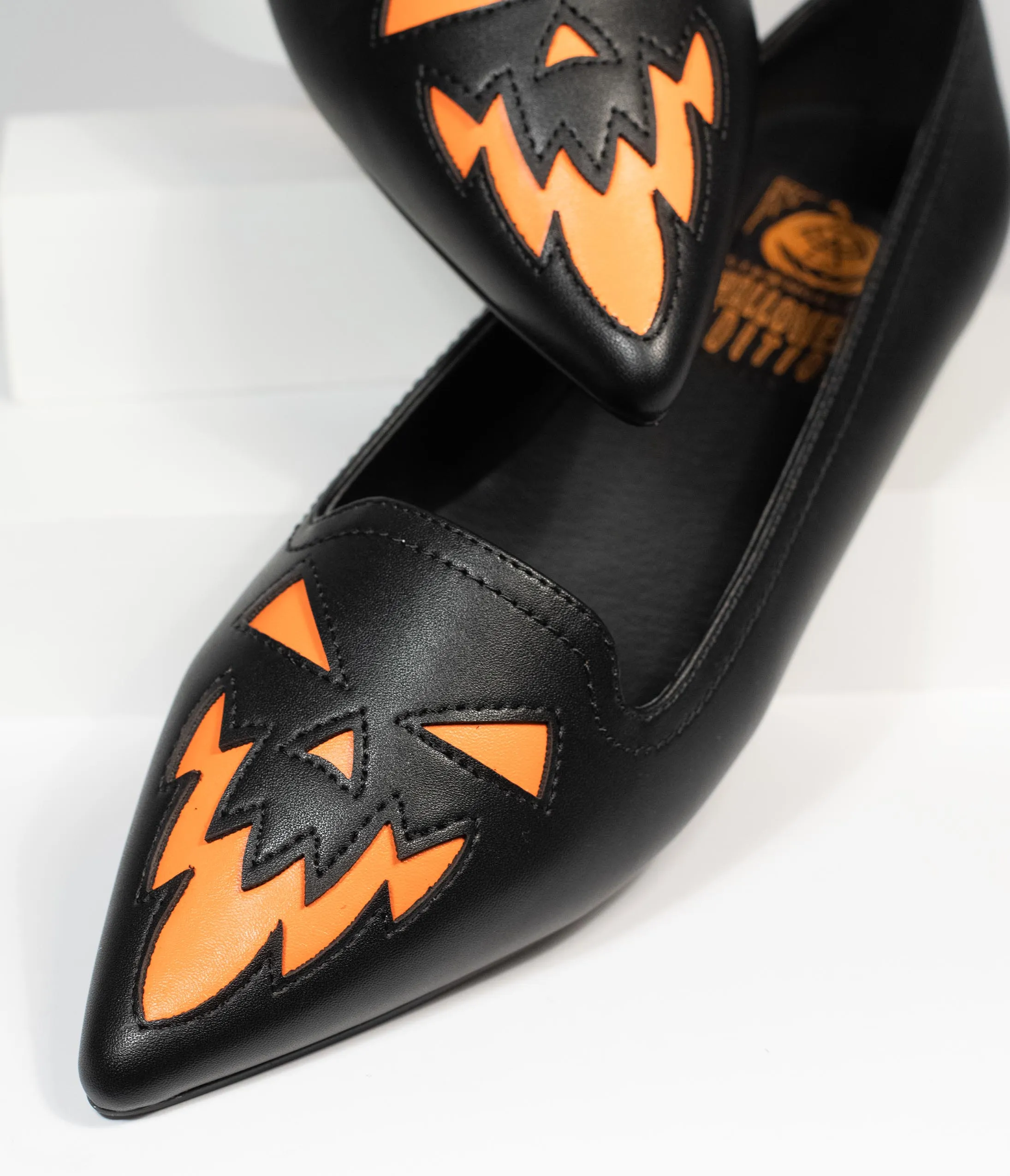 Black Leatherette Pumpkin Pointed Flats