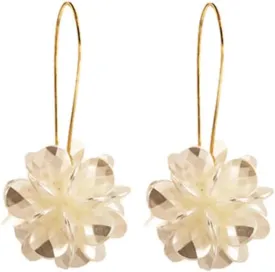 Boho White Flower Dangle Drop Earrings for Women, Statement Resin Floral Earrings Vacation Party Jewelry Gift