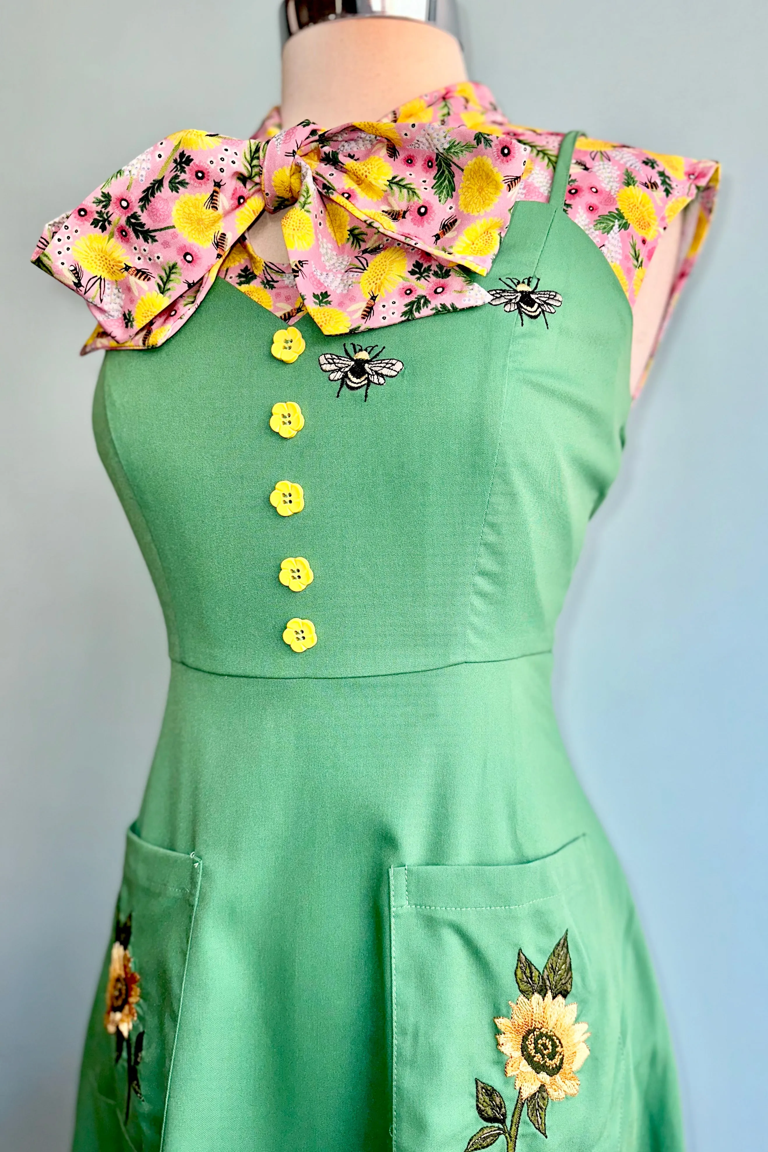 Dandelions Bow Top by Retrolicious