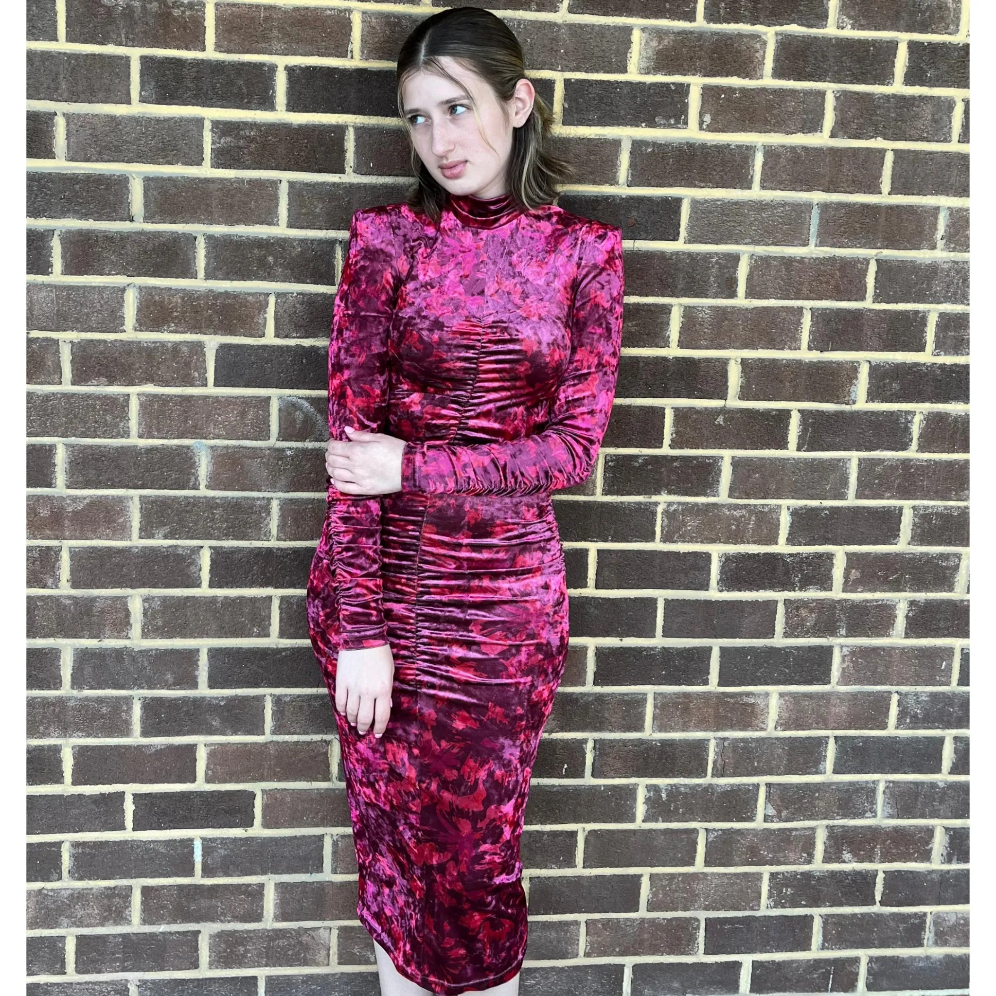 Elizabeth Berry Midi Dress
