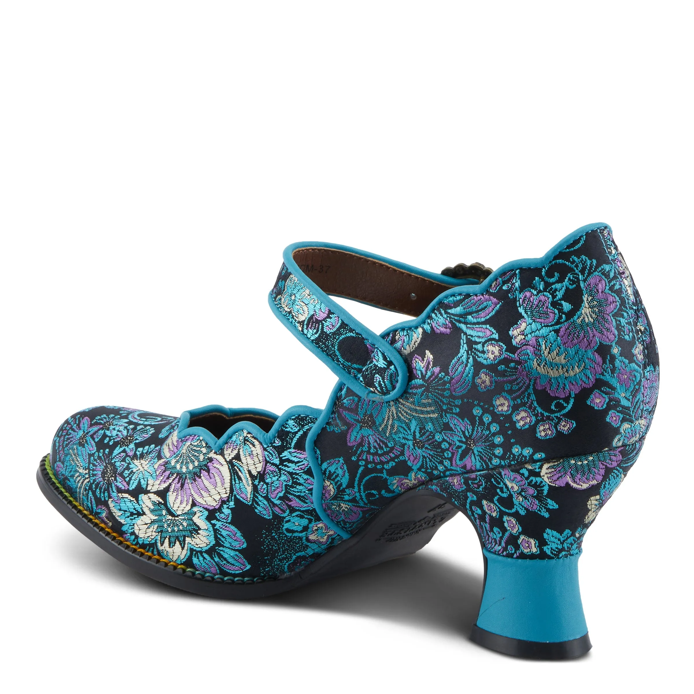 Certainly! Here is an optimized product title in English with modifiers:

LARTISTE Adodora Womens Elegant Hand-Painted Leather Slip-On Shoes