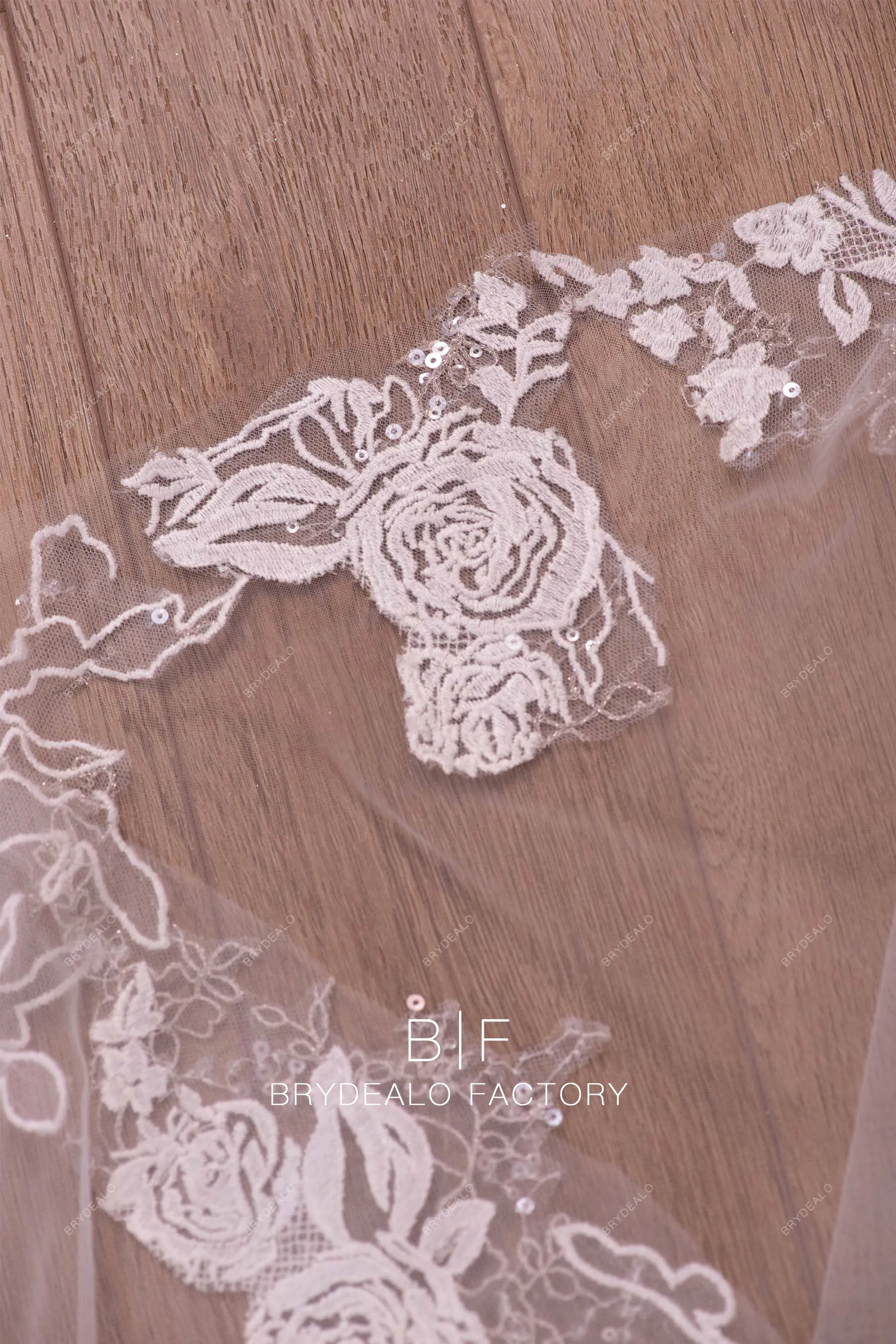 Two Tier Flower Lace Fashion Fingertip Bridal Veil