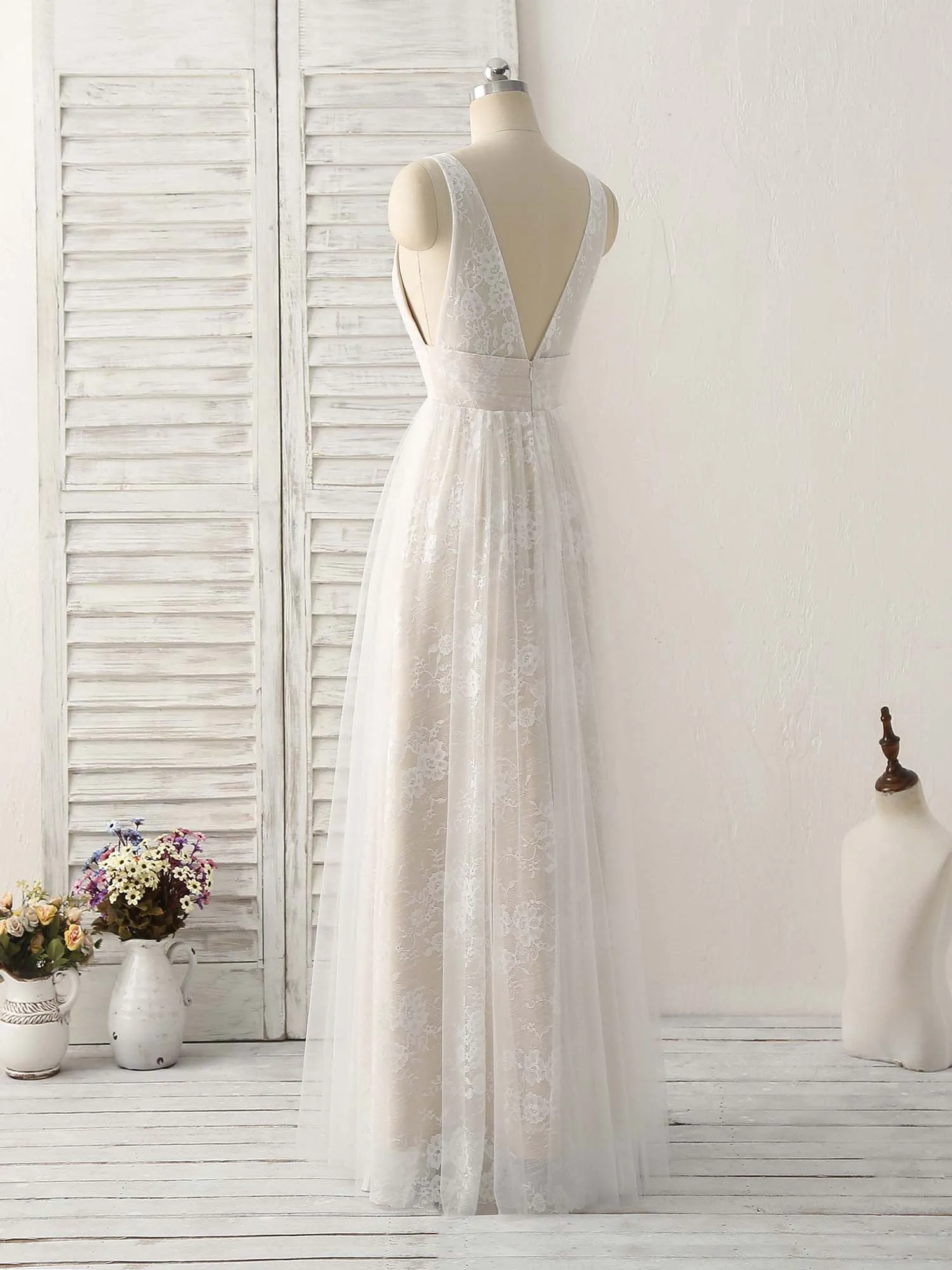 White V Neck Lace Long Prom Dress Backless Lace Evening Dress